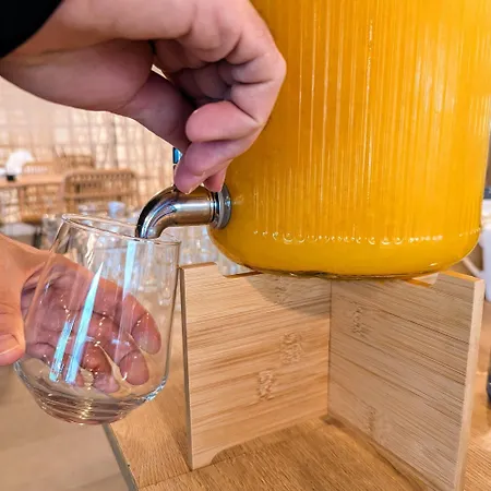 Πανσιόν Nautico De Razo 4*