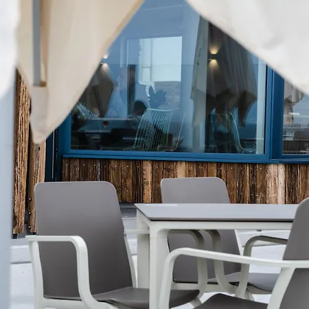 Nautico De Razo Πανσιόν 4*