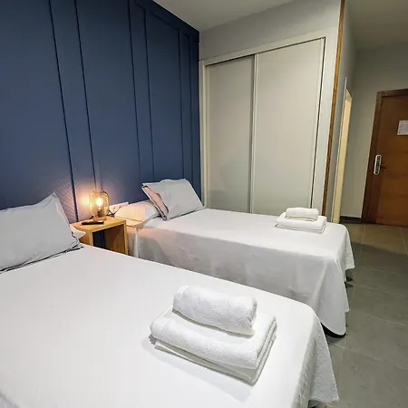 Nautico De Razo 4* Καρμπάγιο