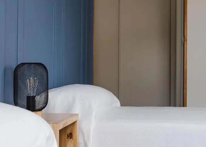 Konukevi Nautico De Razo 4*